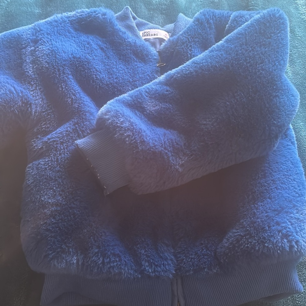 Blue furry toddler girl coat - Picture 3 of 3